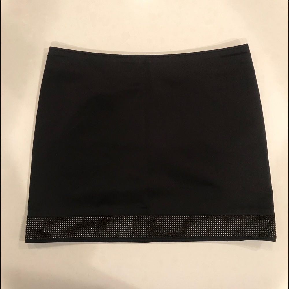BURBERRY black mini skirt with mini studs SZ 6